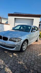 BMW 116d 1er 8-fach bereift - BMW 116: 116d 1er