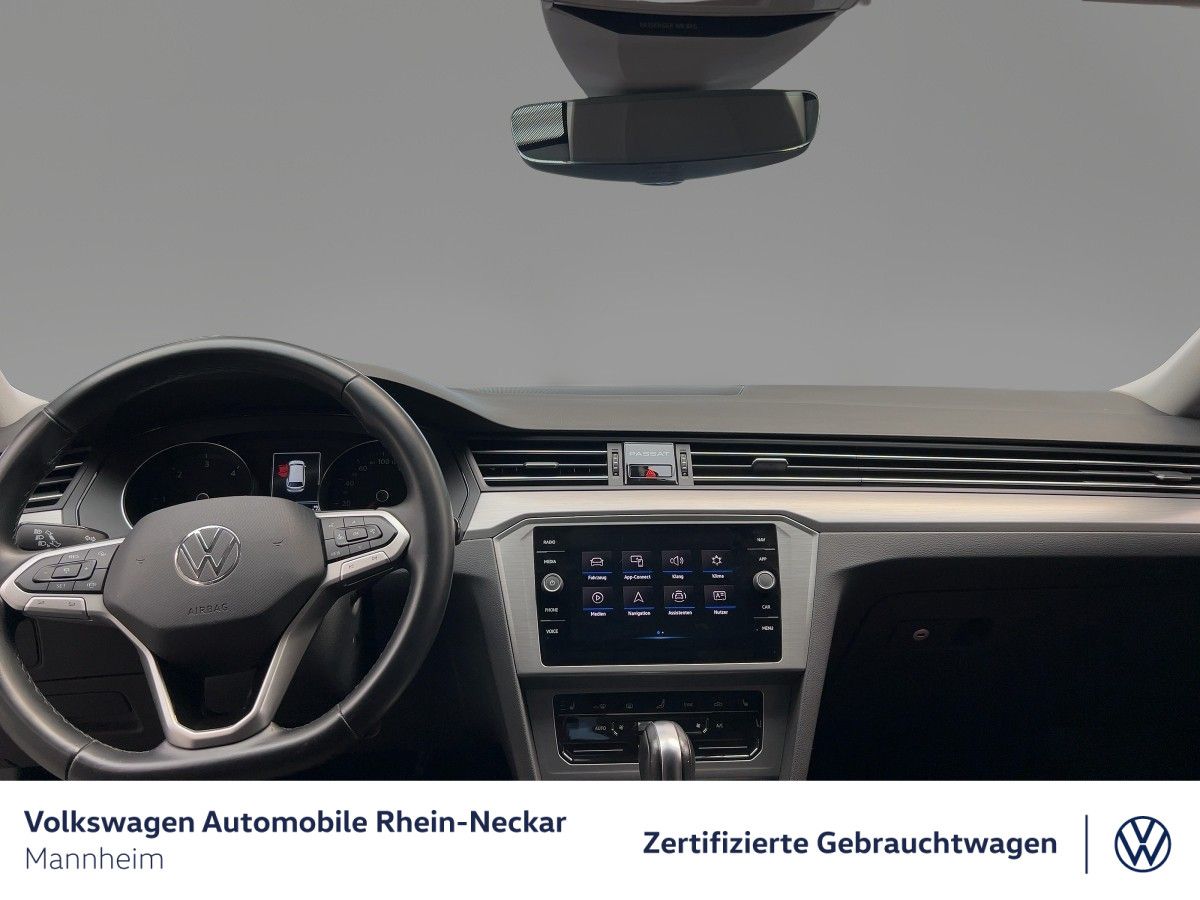 Volkswagen Passat Variant - Bild 13