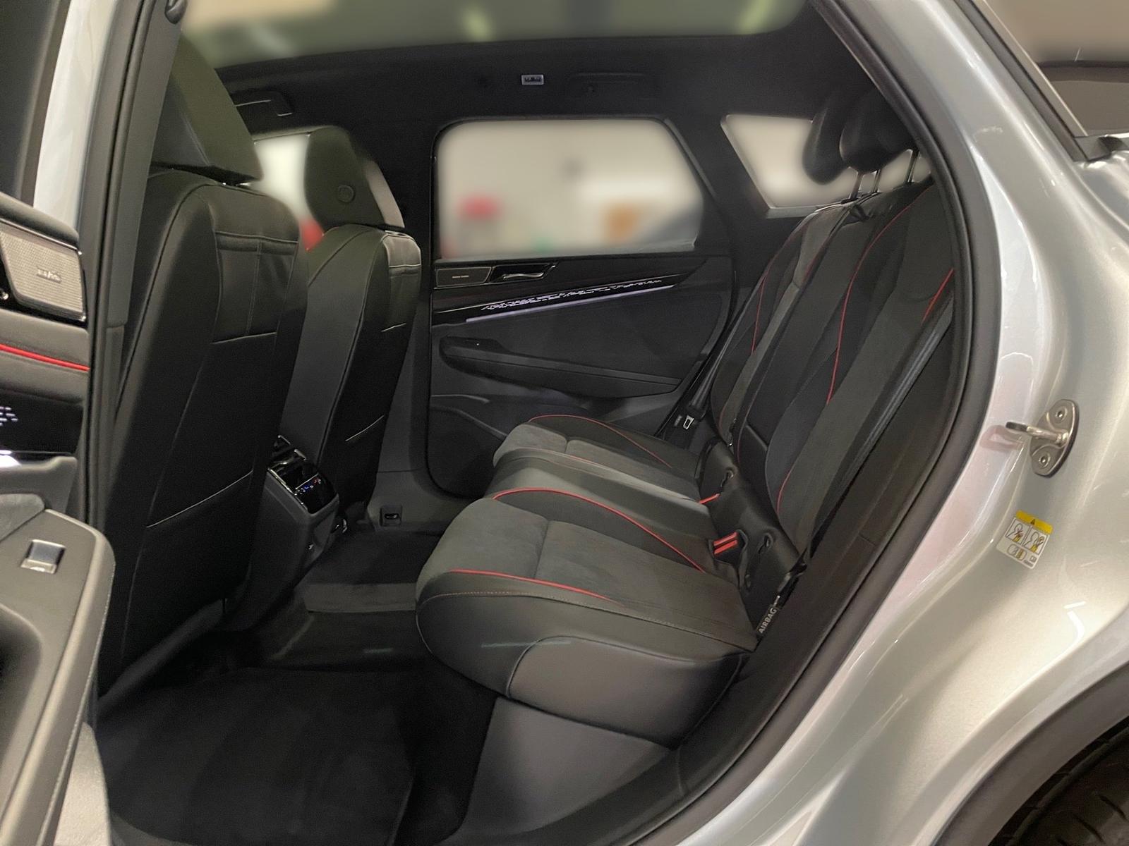 Volkswagen ID.7 Tourer 4M GTX *AHK*HEAD-UP*HARMAN*PANO*MATR