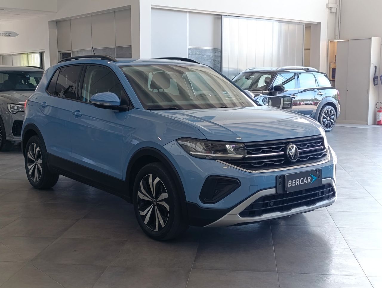 Volkswagen T-Cross 1.0 tsi Life 115cv imagem 2
