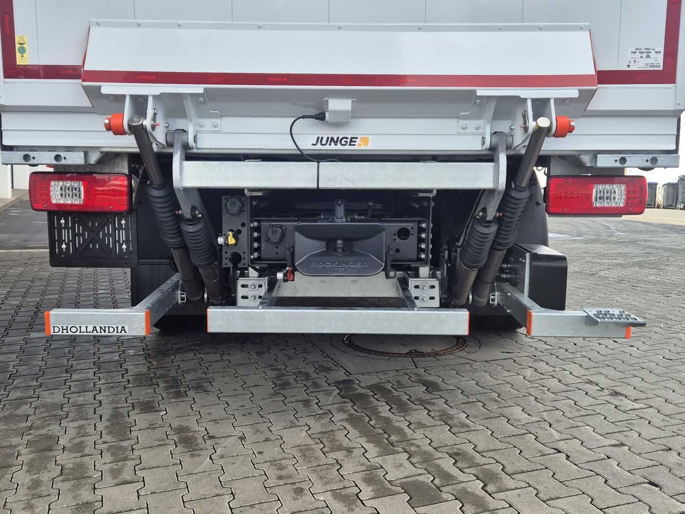 Fahrzeugabbildung Iveco S Way AT190S40/P LBW Tür AHK Navi Bett