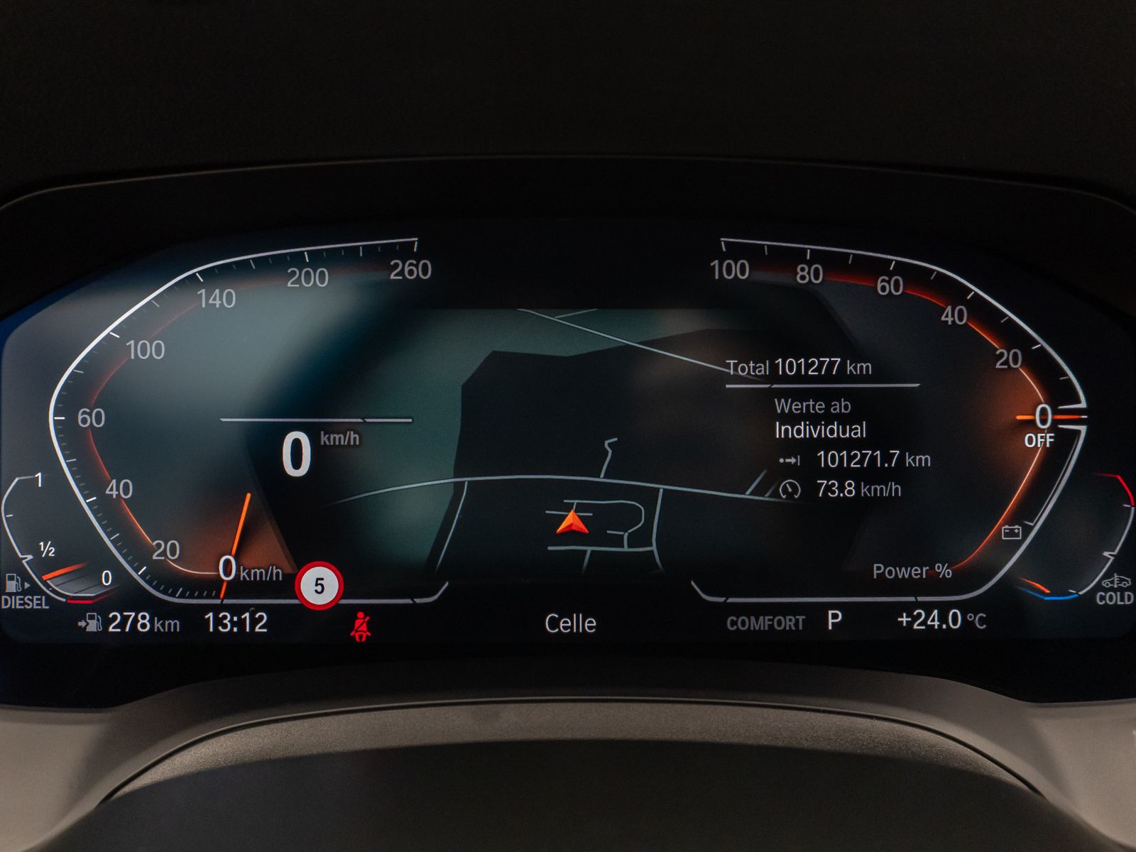 Fahrzeugabbildung BMW 320d  xD Laser DAB Fernlichtassist Komfort Alarm