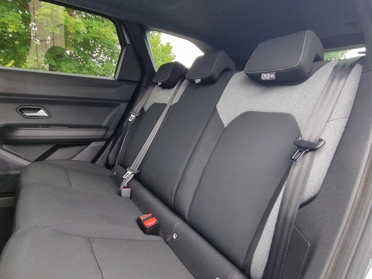 Fahrzeugabbildung Dacia Bigster Journey hybrid-G 150 4x4