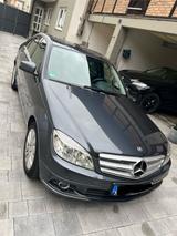 Mercedes-Benz C 180 CGI BlueEFFICIENCY ELEGANCE TÜV NEU NAVI  - Mercedes-Benz C 180: Elegance