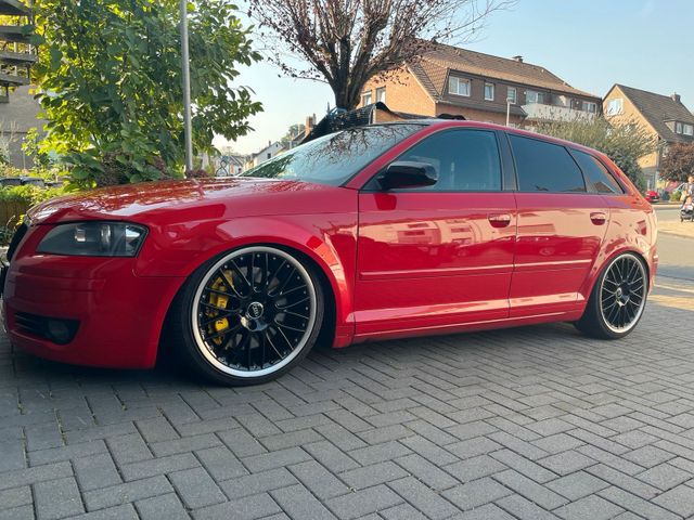 Audi AUDI A3 2.0 TFSI  DSG  mit MKL und Zündaus...