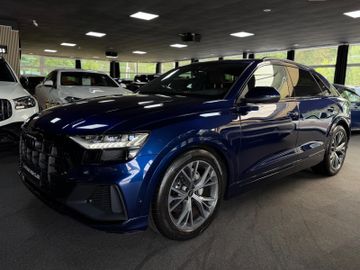Audi Q8 - 10