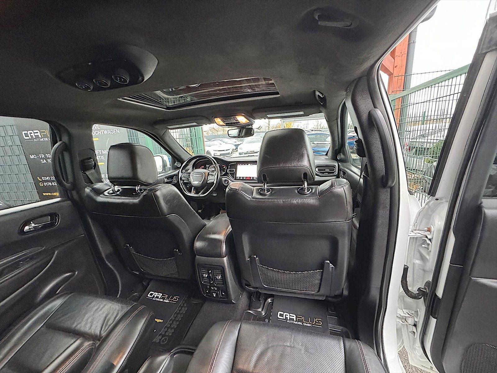 Fahrzeugabbildung Dodge Durango 5.7 V8 SRT R/T 4x4 Night-Paket Modell 22