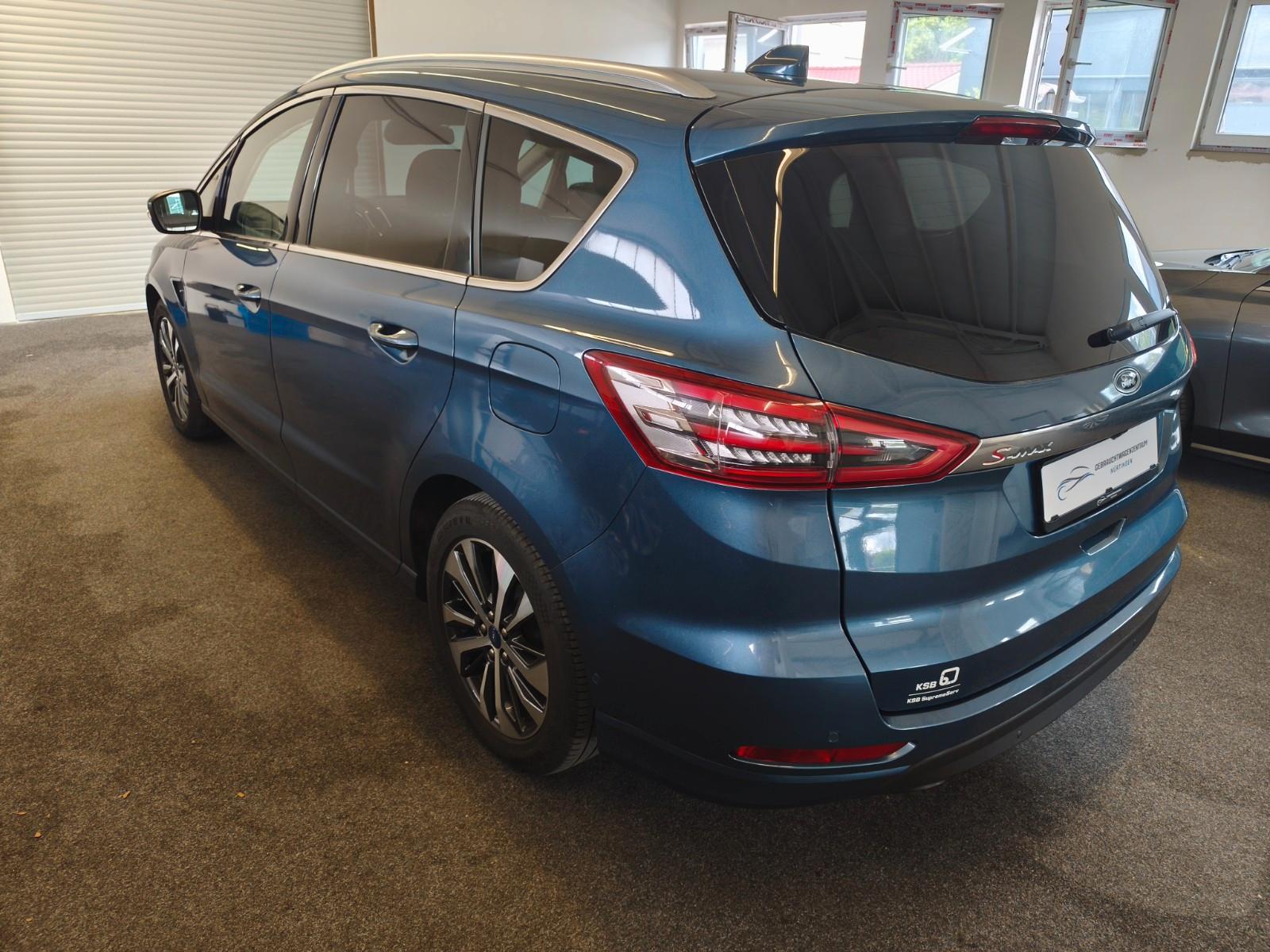 Ford S-Max Titanium Automatik LED