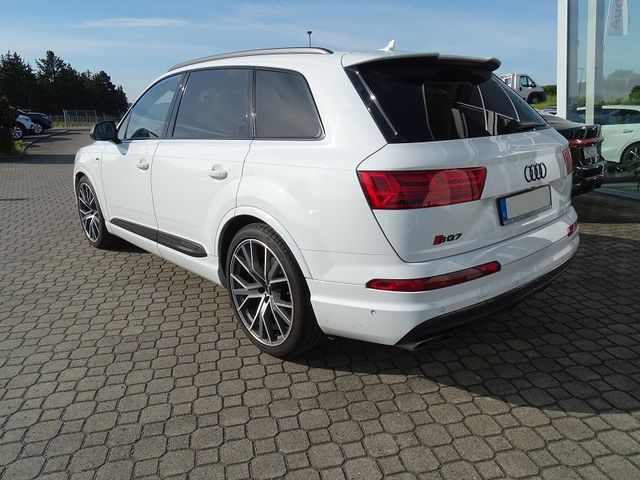 SQ7 4.0 TDI quattro / B & O Advanced
