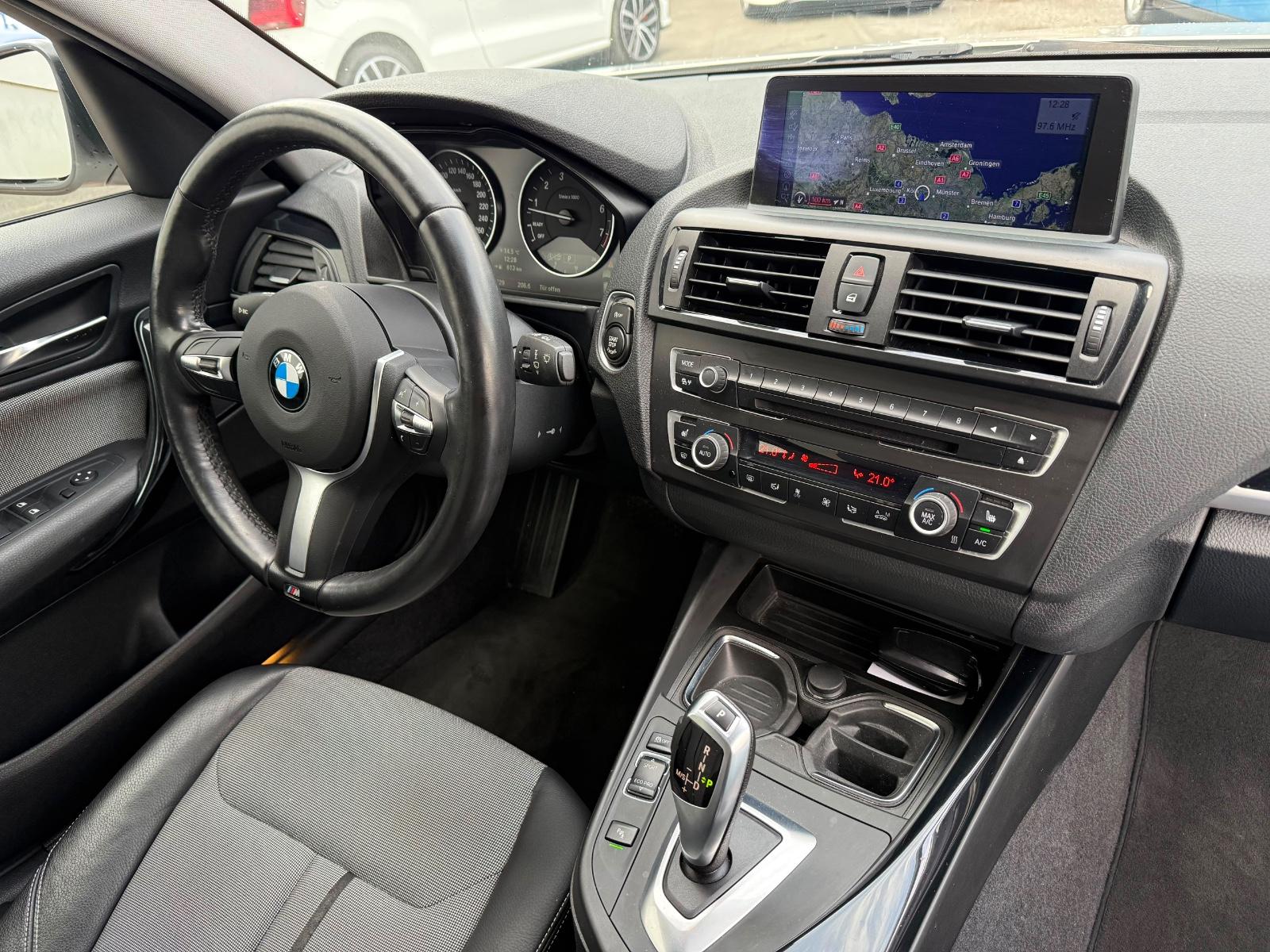 BMW 118 i Automatik*2.Hand*BiXenon*Navi*Kamera*AHK