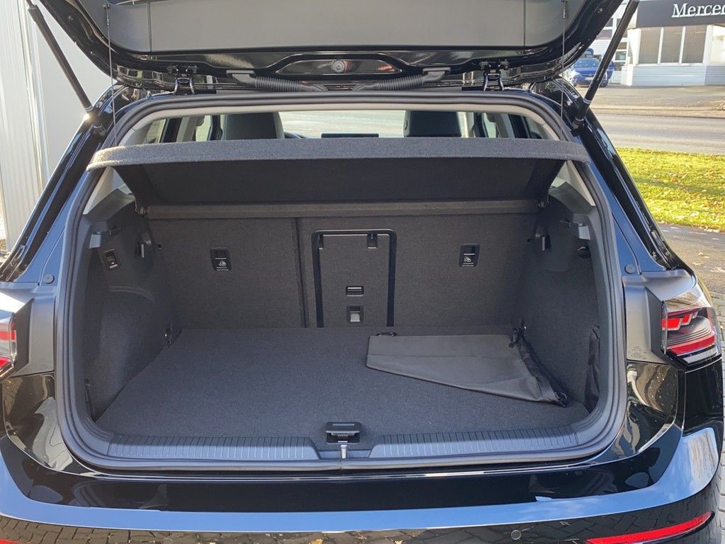 Volkswagen Golf - Bild 12