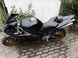 Yamaha R1 - Offers