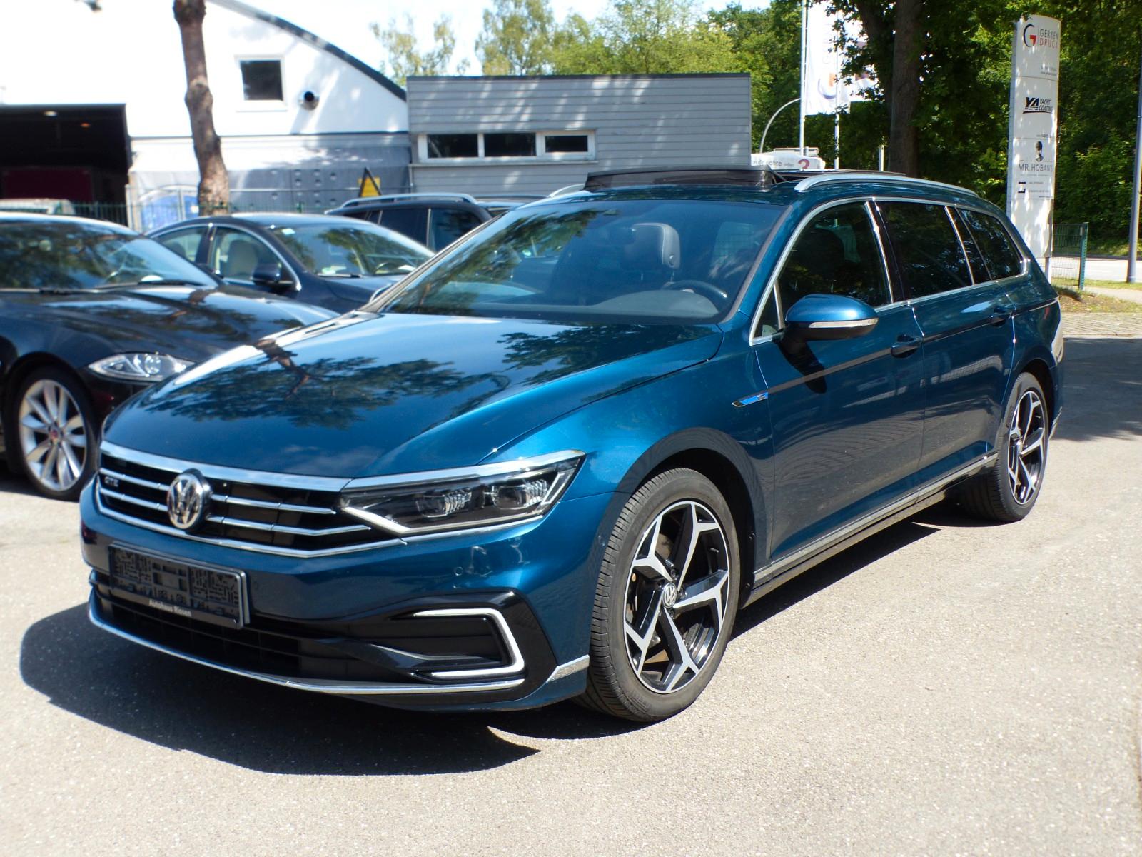 Volkswagen Passat Variant GTE Pano 360Kam ACC Shft 8fb AHK