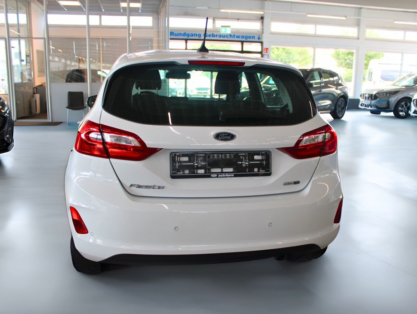 Fahrzeugabbildung Ford Fiesta MHEV Titanium 5-trg Klima LED WinterPaket