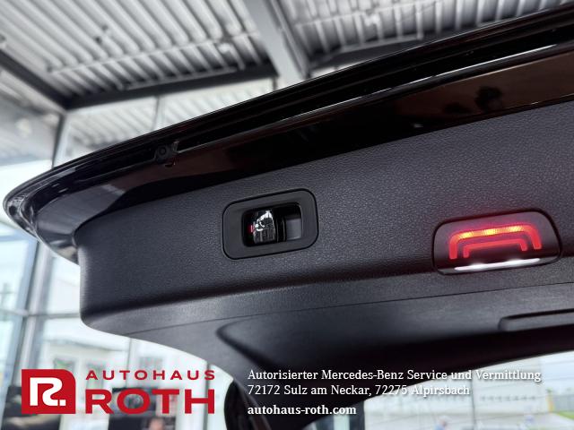 Mercedes-Benz E 220 d T-Modell AMG Night Navi Distronic AHKLED
