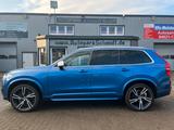 Volvo XC 90 R DESIGN AHK°HUD°PANO°LEDER°22"ALU°SH VOLL - Volvo XC90 mit Anhängerkupplung
