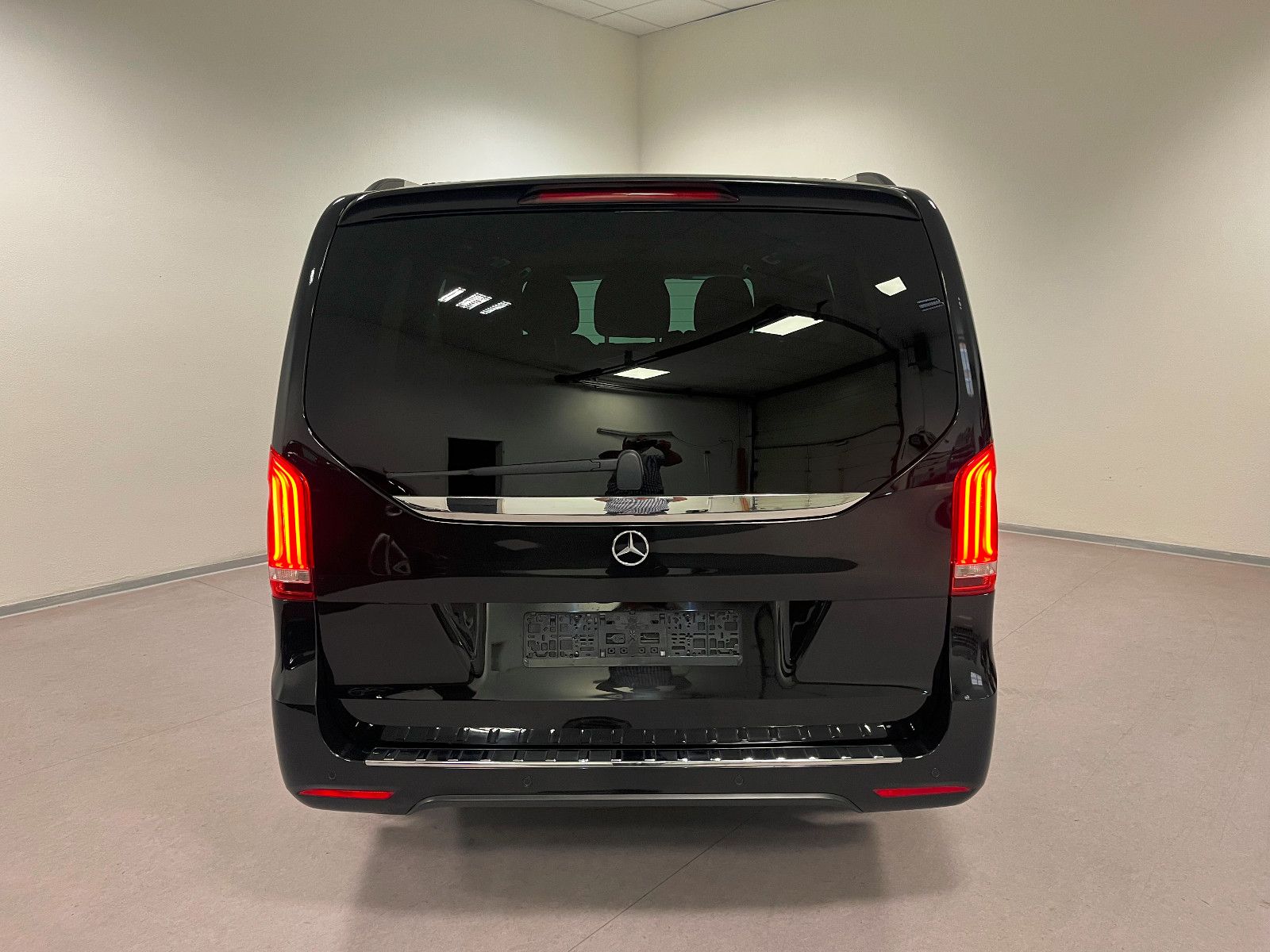 Mercedes-Benz V 250 d Lang AMG Line *7-Sitze/Kamera/LED foto 20