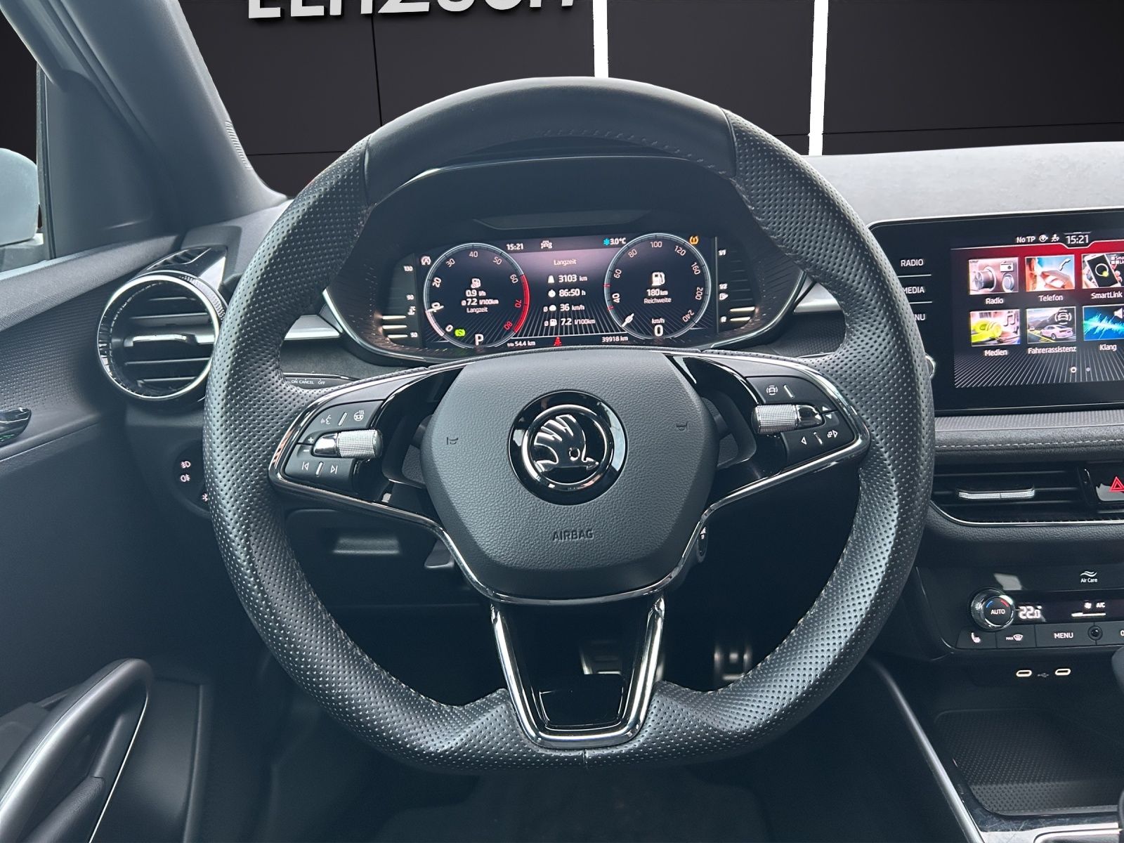 Fahrzeugabbildung SKODA Fabia Style TSI DSG LED SH RFK AID Ambiente Clim