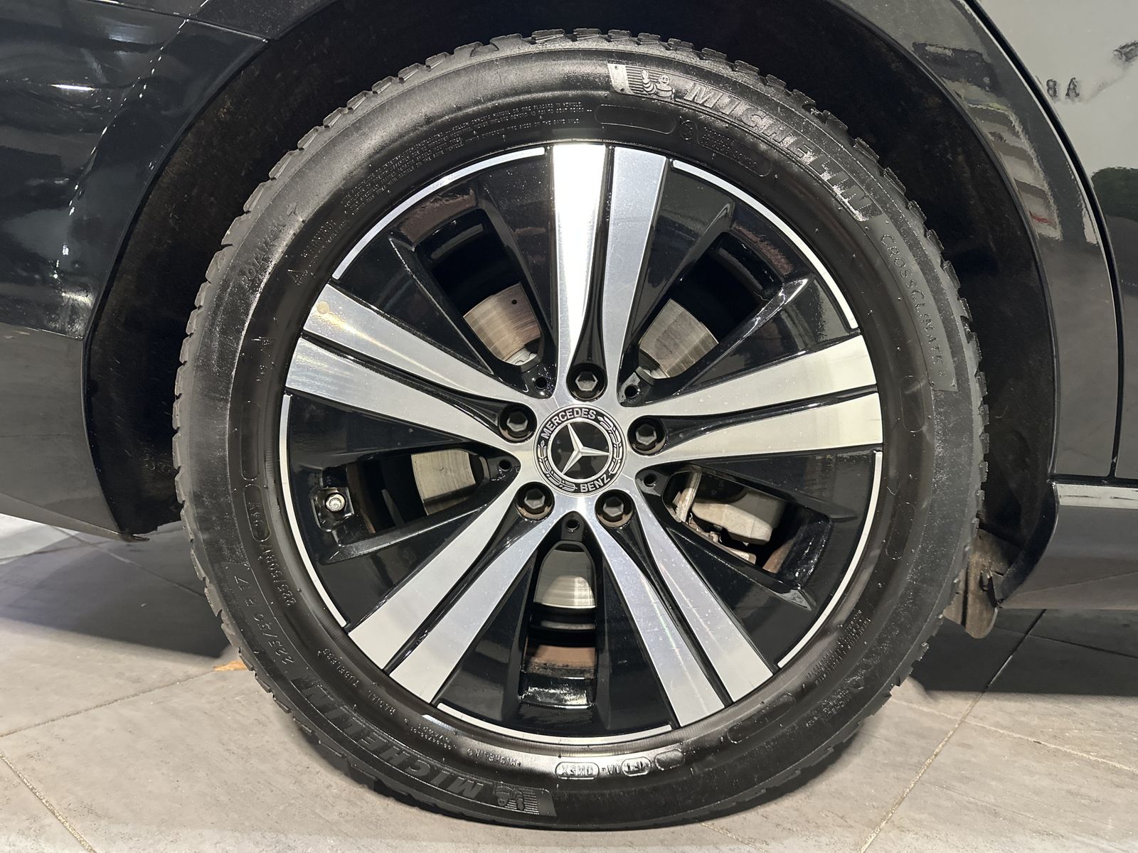 Fahrzeugabbildung Mercedes-Benz C 220d T Avantgarde NAV+LED+KAMERA+17ZO+CARPLAY