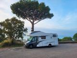 Knaus Sky Traveller  - Knaus blau