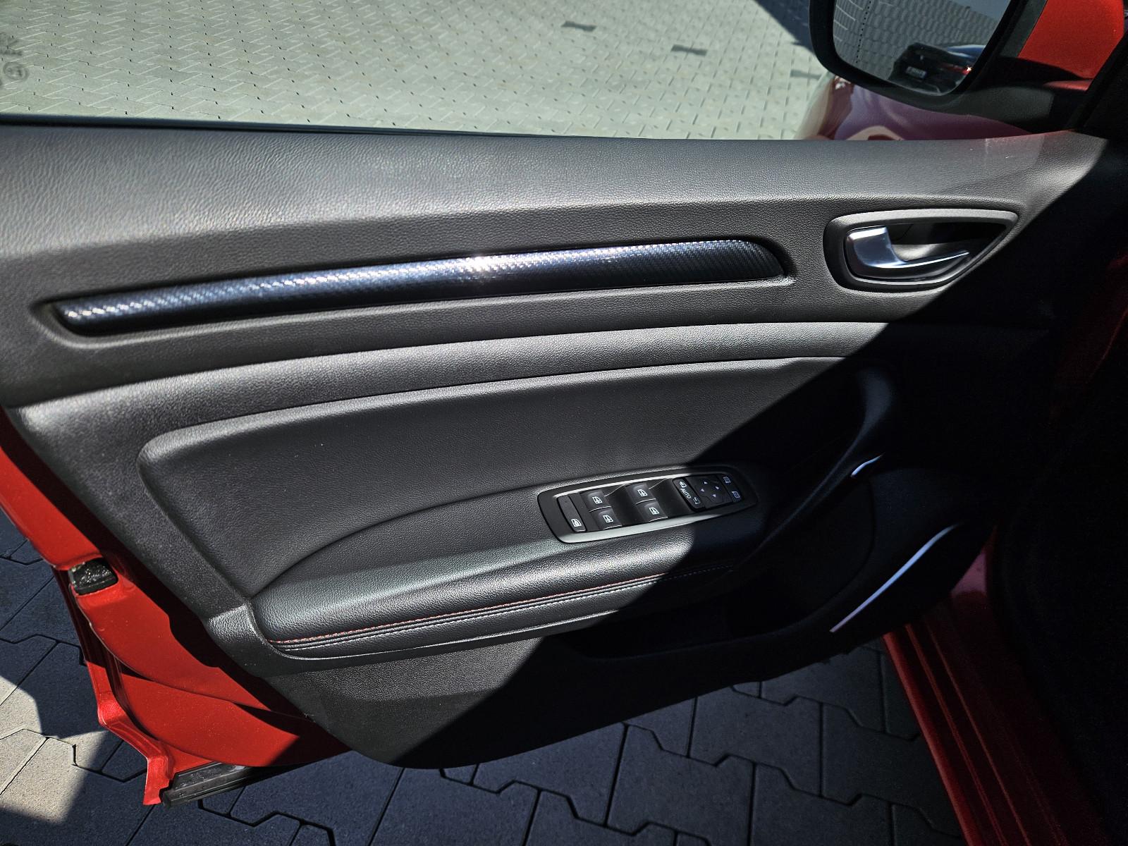 Renault Megane E-TECH R.S. Line Plug-in Head-up NAV MWST