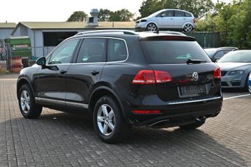 Volkswagen Touareg - 4
