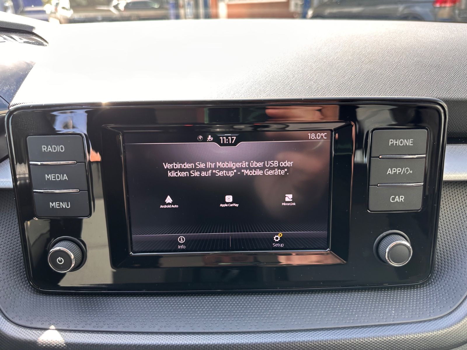 Fahrzeugabbildung SKODA Fabia 1.0 MPI Ambition APP/Klima/GJR