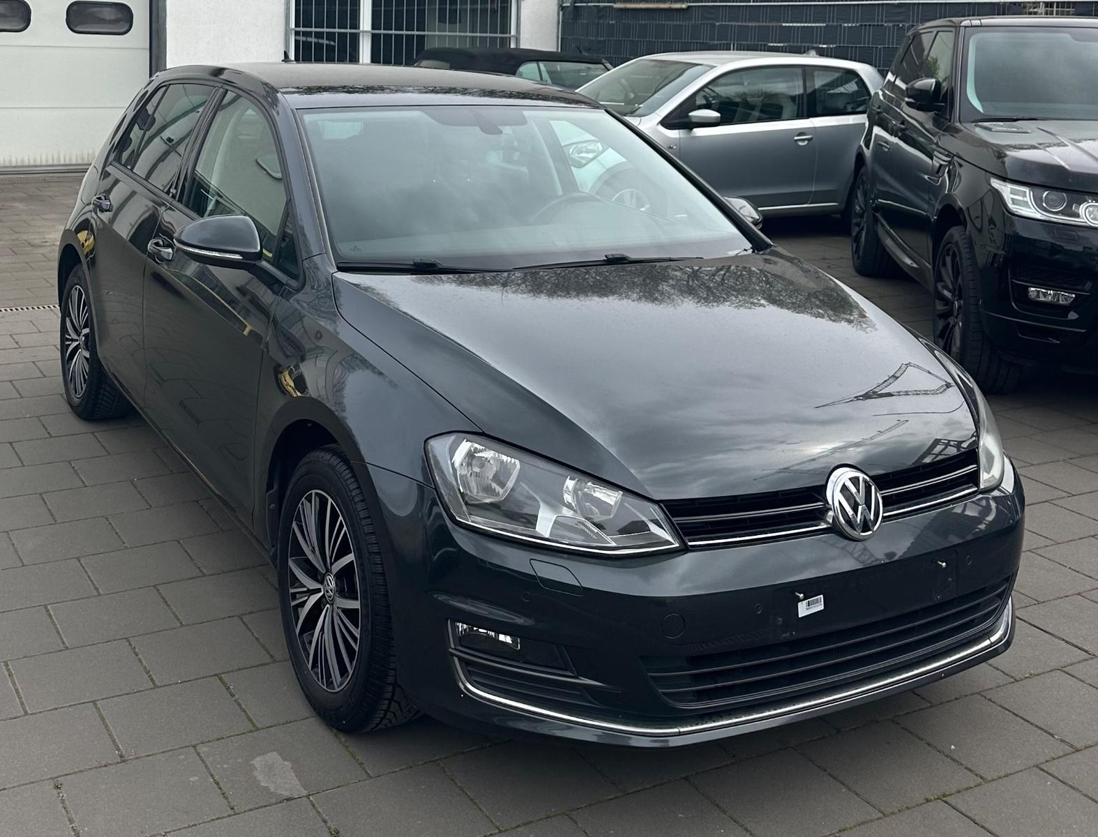 Volkswagen Golf VII Lim. Allstar BMT *INSPEK./NEU*
