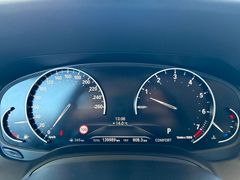 Fahrzeugabbildung BMW 318i T Sport Line LED*Tempomat*Kessy*Navi AHK Sh