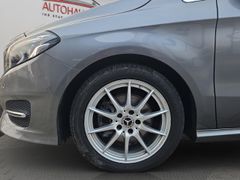 MERCEDES-BENZ B 180 Style Edition Navi LED Kamera Apple CarPla