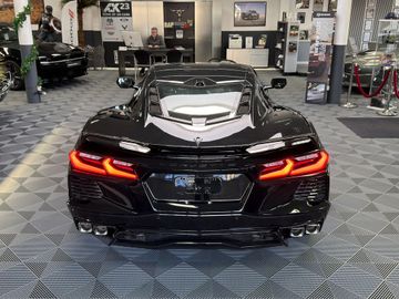 Corvette C8 - 7