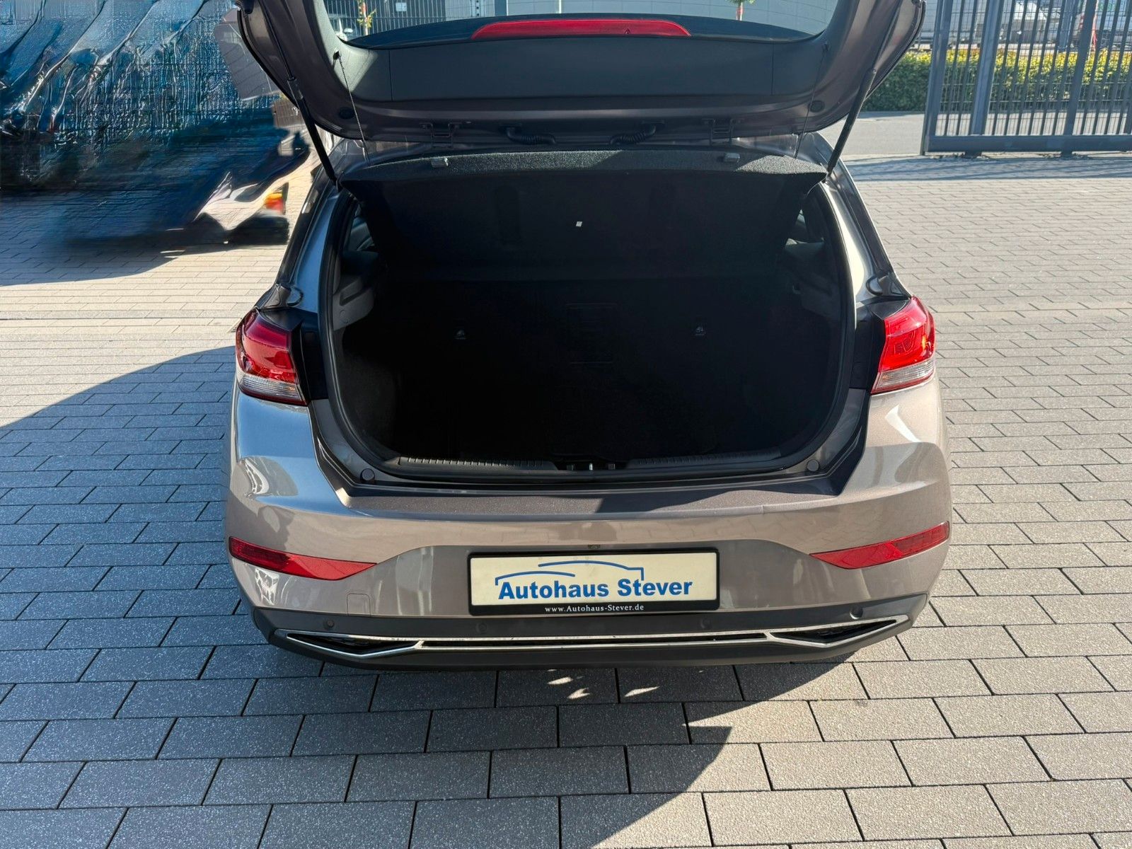 Fahrzeugabbildung Hyundai i30 Trend Mild-Hybrid,Navi,Sitzh.Kamera v+h