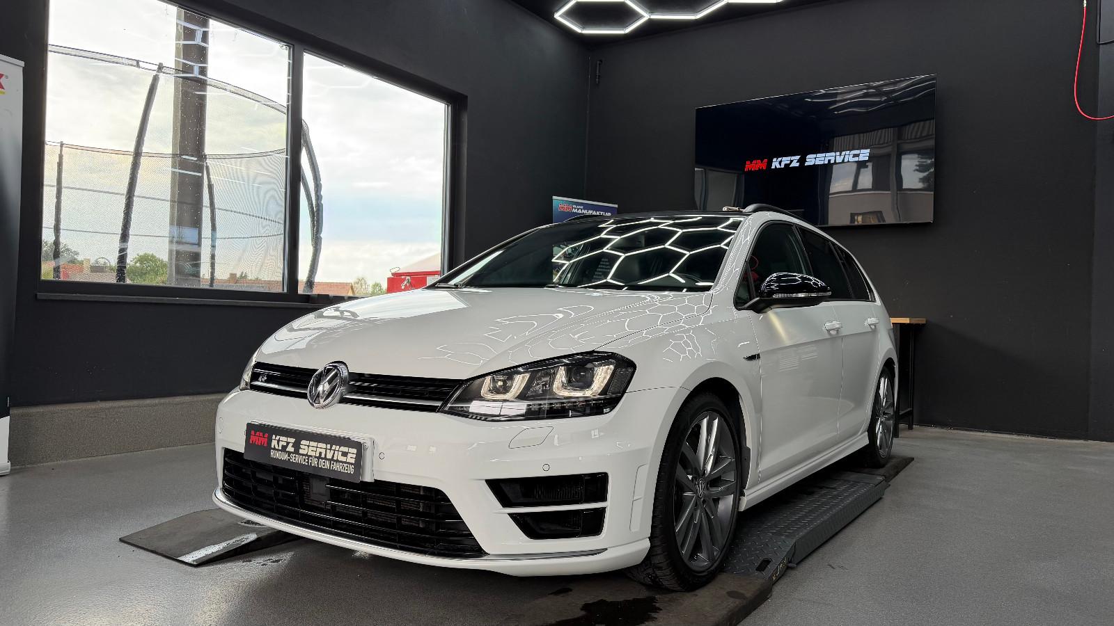 Volkswagen Golf VII Variant R LEDER*ACC*ACTIVE INFO