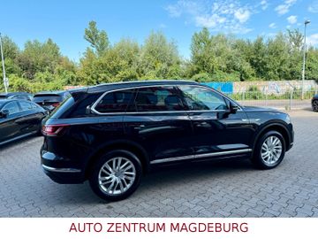 Volkswagen Touareg - 5