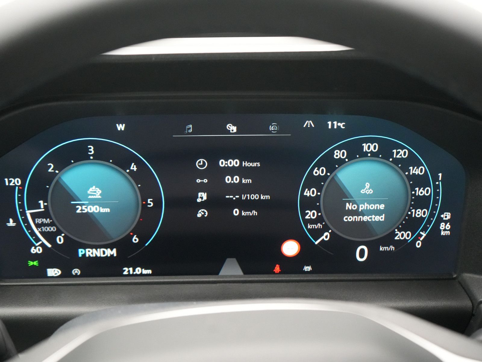 Volkswagen T7 Caravelle - Bild 11