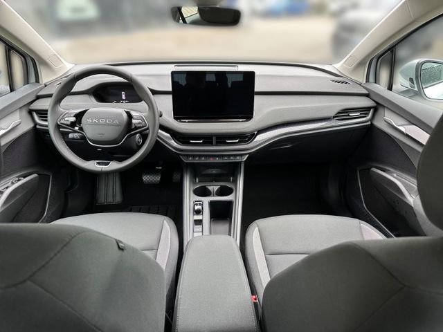 Elroq 50 Tour Studio *NAVI*LED*KEYLESS*LANEASS*
