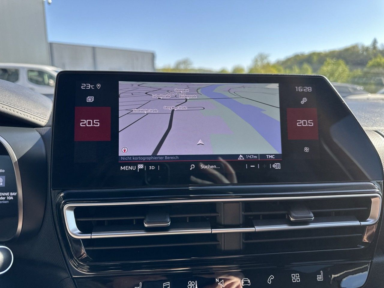 Fahrzeugabbildung Citroën C5 Aircross BlueHDi 130 S&S EAT8 Max - mit KI generiert/bearbeitet