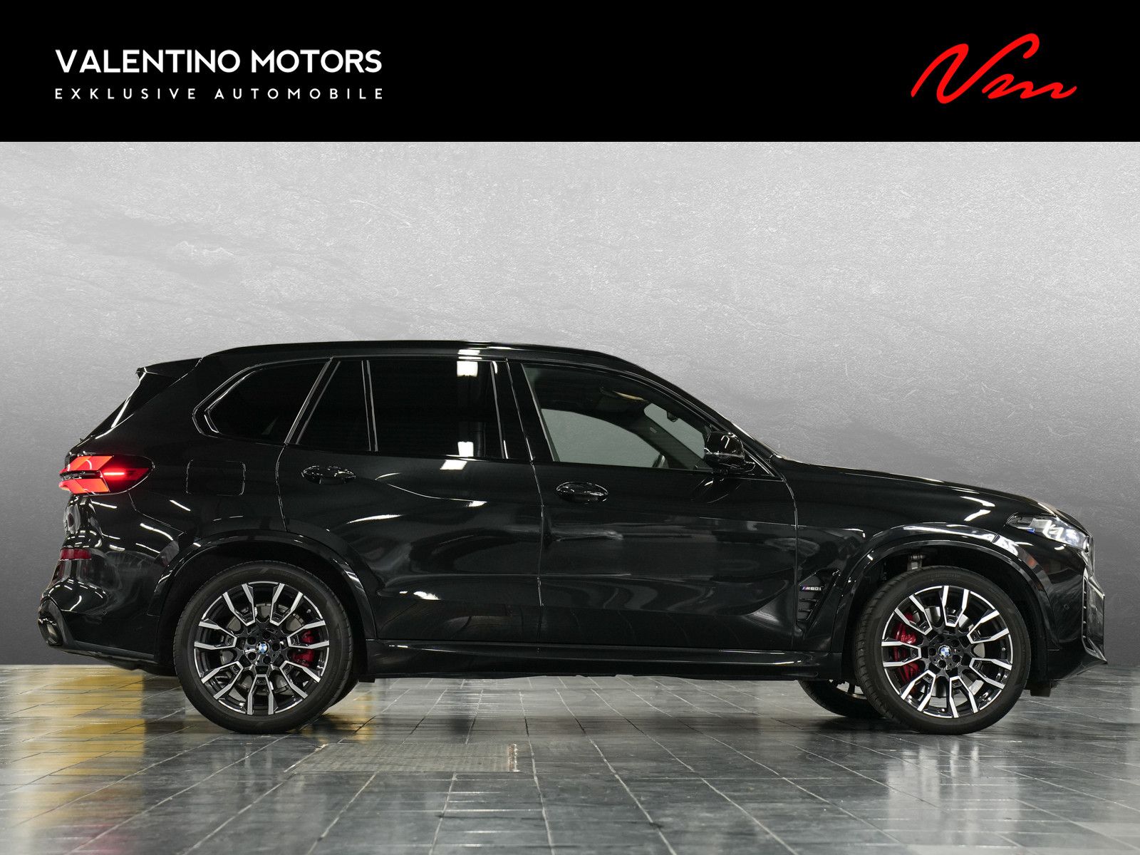 Fahrzeugabbildung BMW X5 M60i - M-SportPro|Sitzklima+Massage|IAL|21"