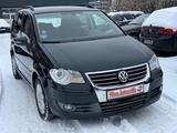 Volkswagen Touran,TÜV-AU NEU,Benzin/Flüssiggas - Gebrauchtwagen in Hannover bis 5.000 Euro