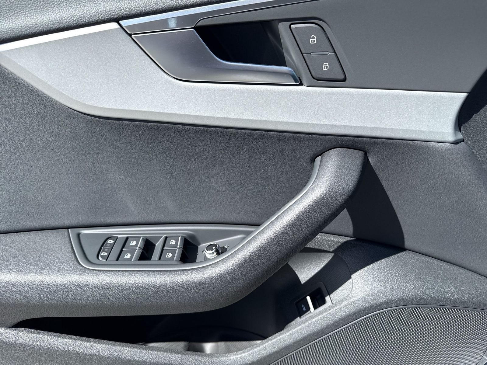 Audi A4 - Bild 17