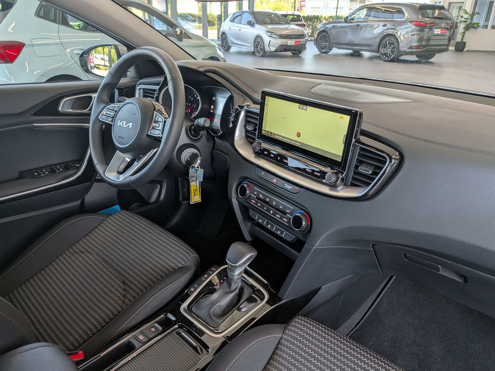 Fahrzeugabbildung Kia cee'd Sportswagon 1.5 DCT GT-Line LED JBL Cam 7J