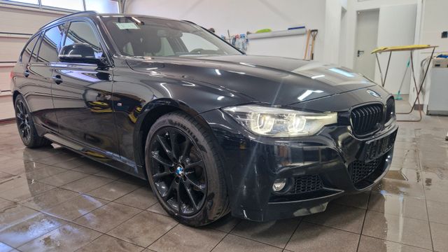 BMW Touring 318i M Sport Shadow Digital Kamera LED