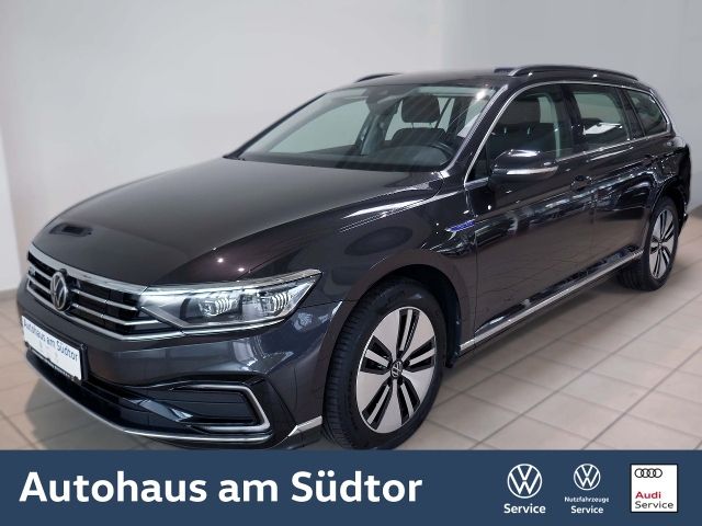 Volkswagen Passat Variant GTE 1.4 TSI | LED AHK RFK