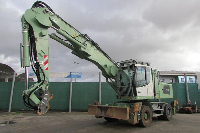 Liebherr LH 30 M - Umschlagbagger - Nr.: 612