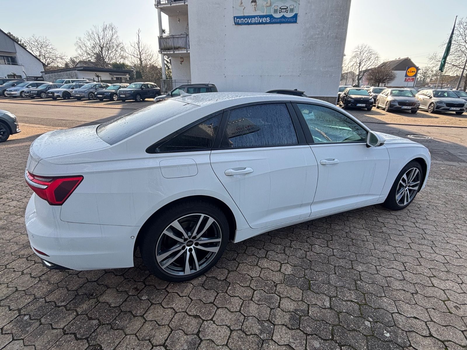 Fahrzeugabbildung Audi A6 Lim. 35 TDI Leder Navi ACC