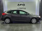 Ford Focus Lim. Business - Ford Focus in Solingen