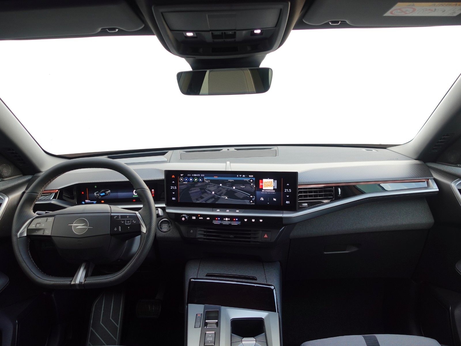 Fahrzeugabbildung Opel Grandland Electric GS,Pano,20",Navi,Kamera,Sitzh