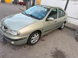 Renault Megane Automatik  Fahrbereit  TÜ... - gebrauchte Renault Megane aus dem Jahr 1999