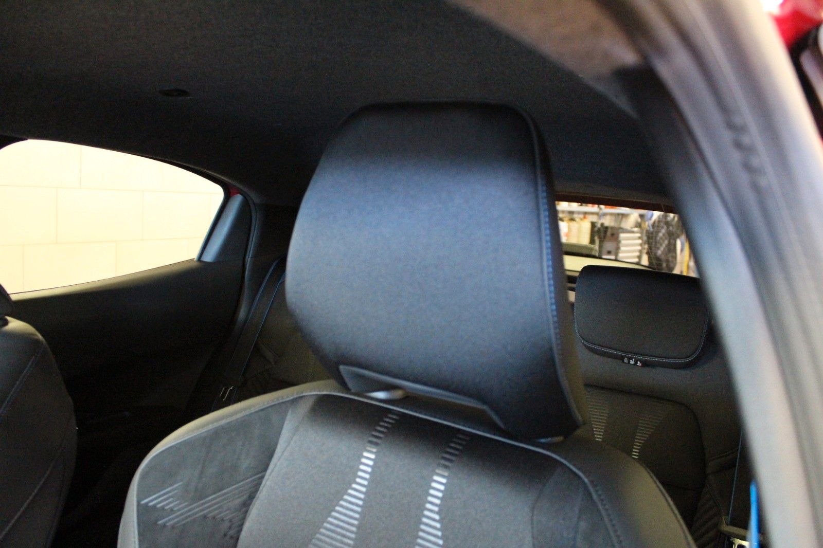 Fahrzeugabbildung Renault Clio TCe 115 EDC Esprit Alpine