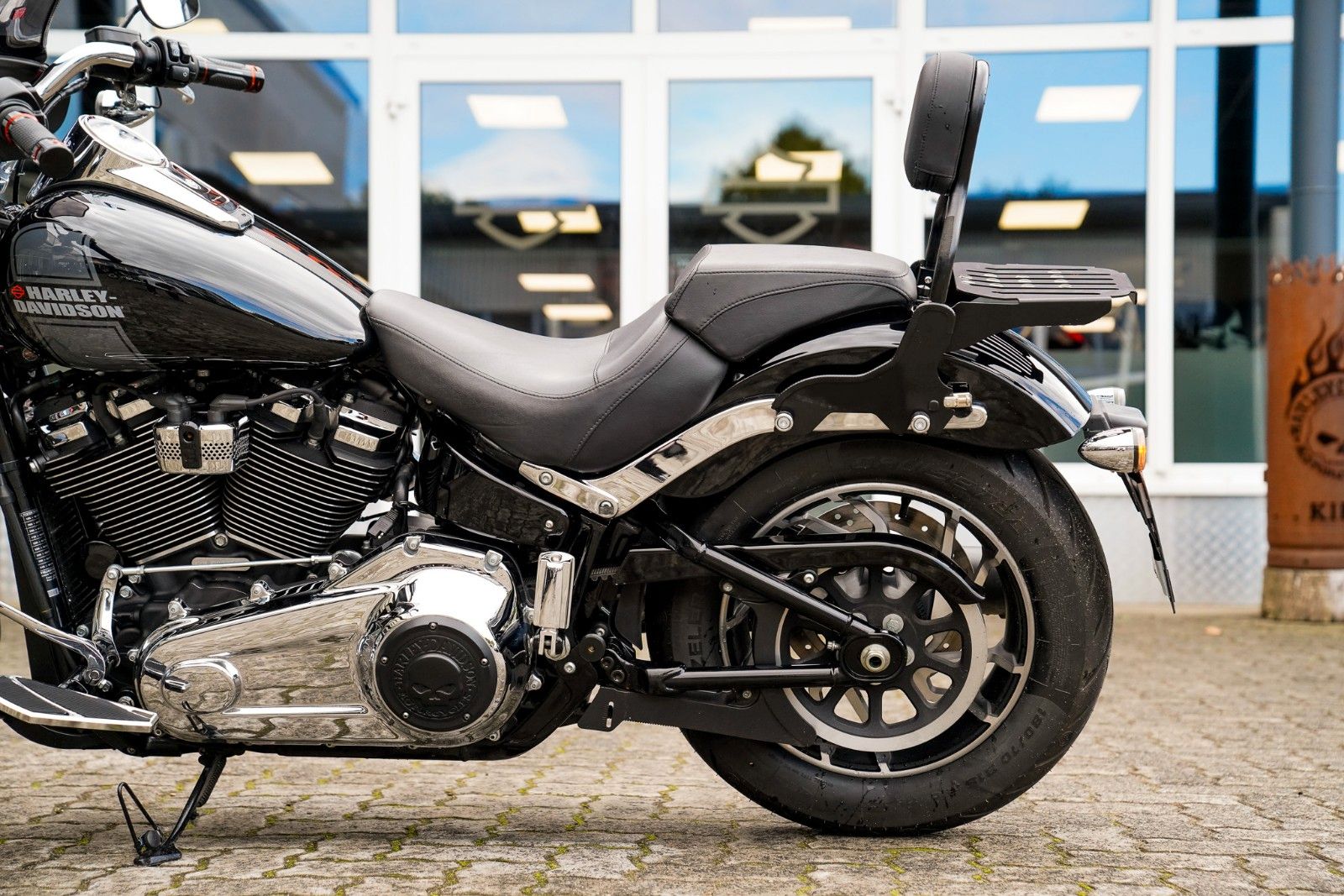 Fahrzeugabbildung Harley-Davidson FLSB Sport Glide 107 cui - Jekill & Hyde